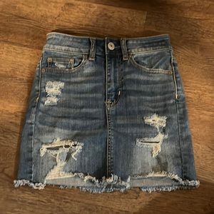 American eagle jean skirt